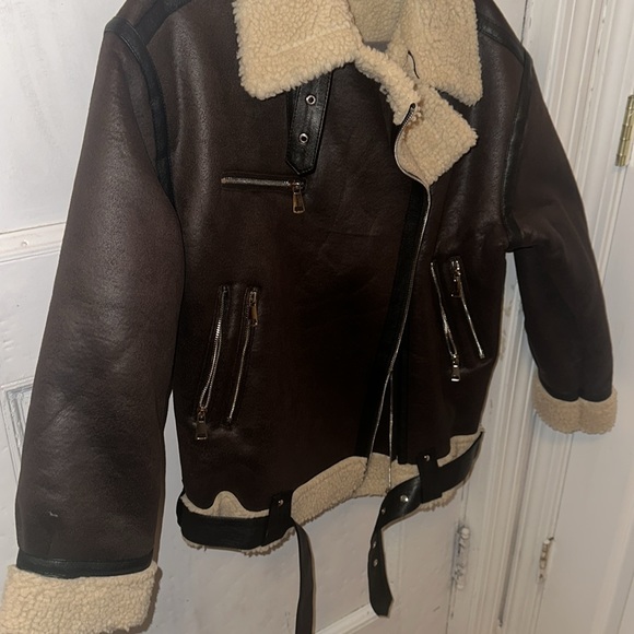 Brown Shearling Coat NEVER BEEN WORN - Picture 3 of 5